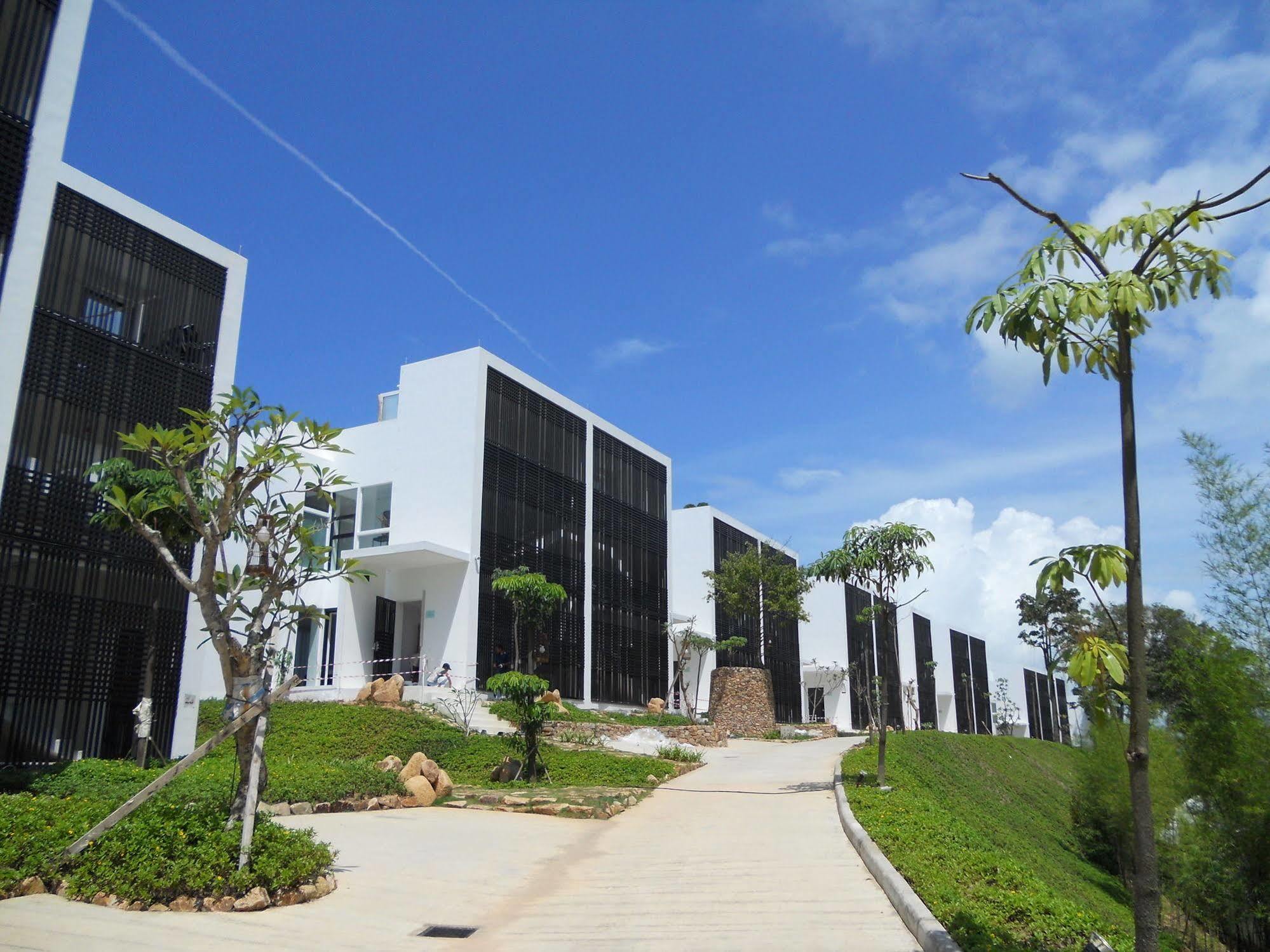 มอนติโก รีสอร์ต นงซา Hotel Nongsa ภายนอก รูปภาพ